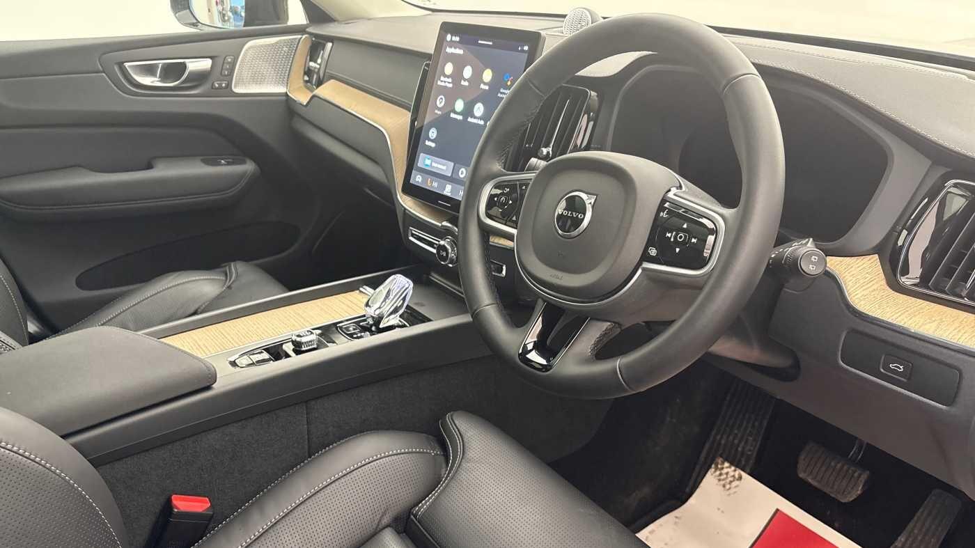 Used Volvo XC60 2025 for sale - 77387547: Photo 9