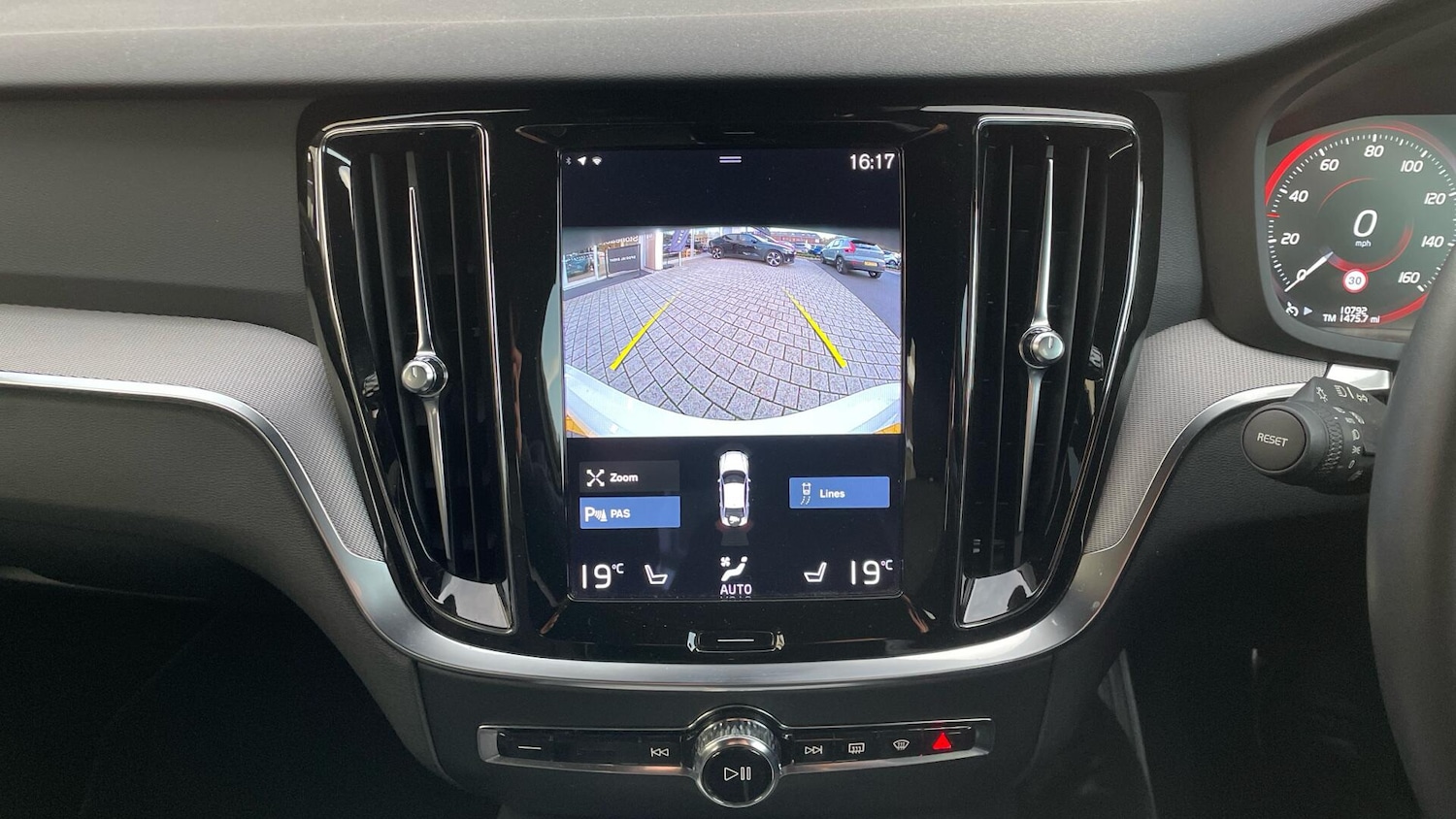 Used Volvo S60 2022 for sale - 76759767: Photo 19