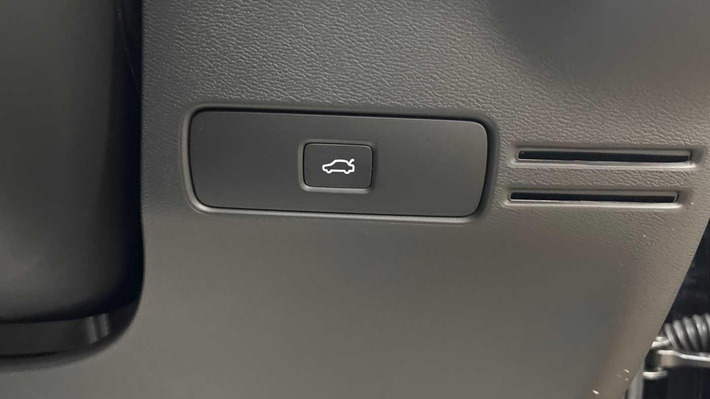 Used Volvo EX40 2025 for sale - 77769203: Photo 30