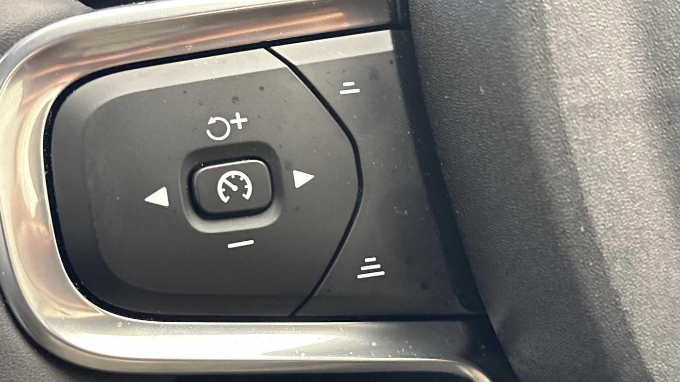 Used Volvo EX40 2025 for sale - 77769203: Photo 31