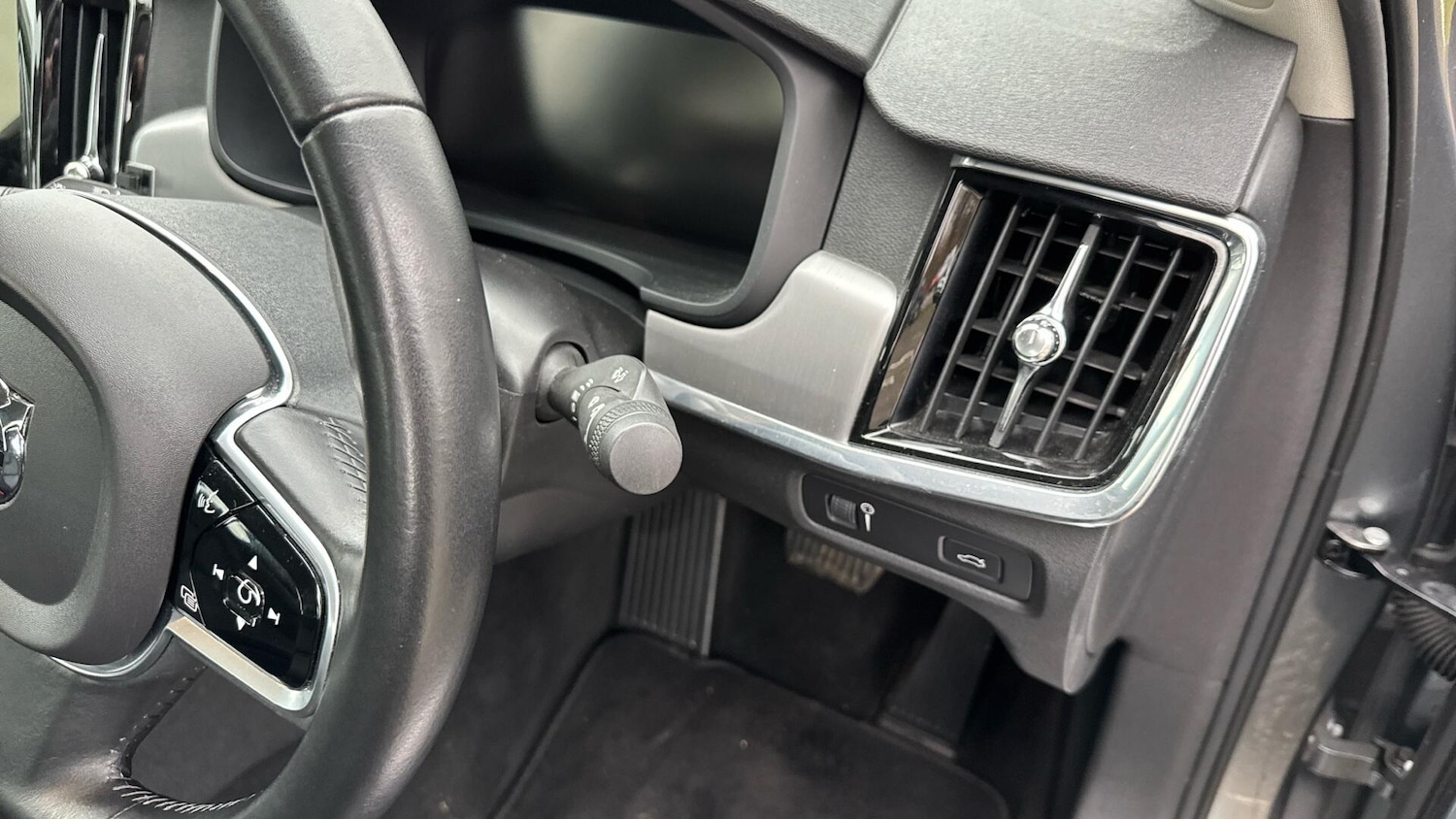 Used Volvo S90 2020 for sale - 77439890: Photo 14