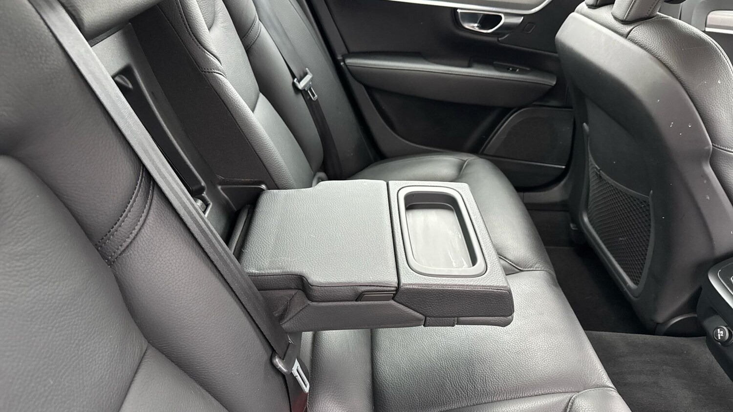 Used Volvo S90 2020 for sale - 77439890: Photo 34