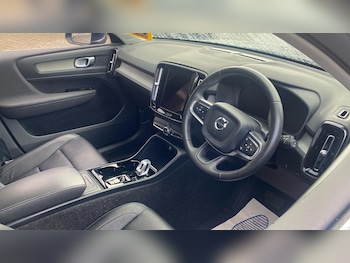 Used Volvo XC40 2021 for sale - 75623822: Photo