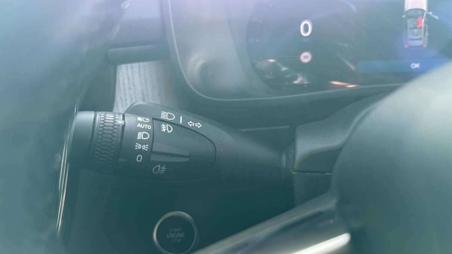 Used Volvo XC40 2024 for sale - 76825092: Photo 19