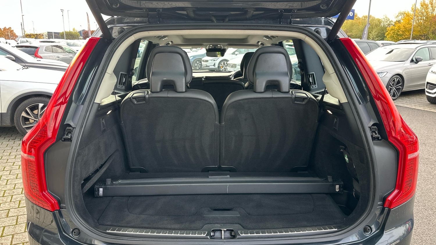 Used Volvo XC90 2017 for sale - 76538607: Photo 13