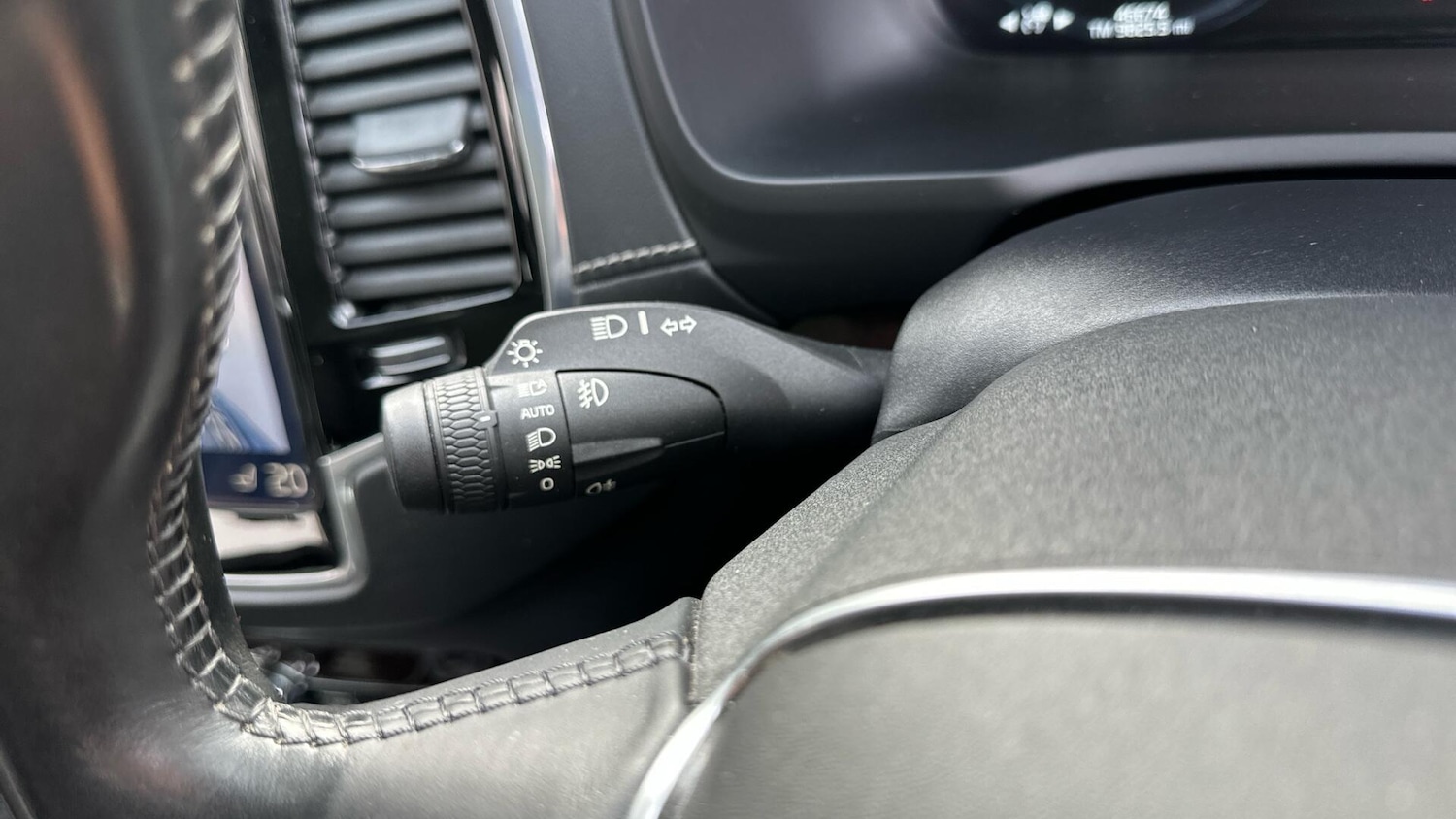 Used Volvo XC90 2017 for sale - 76538607: Photo 20