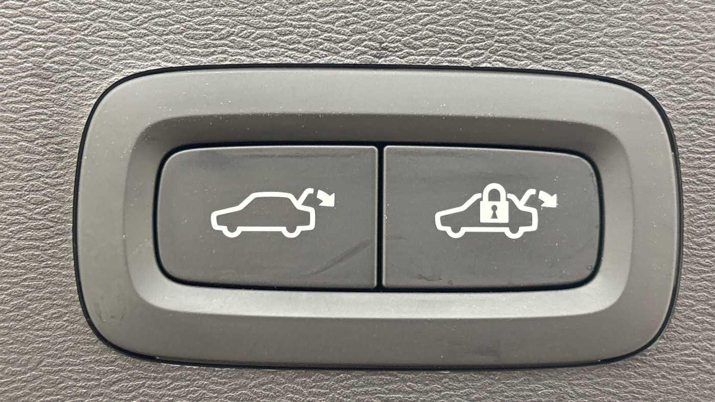 Used Volvo XC40 2025 for sale - 77424924: Photo 20