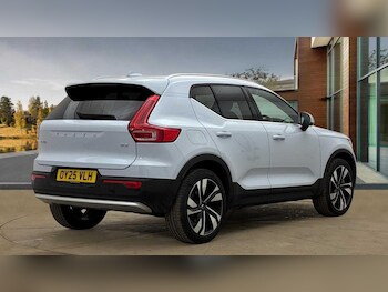 Used Volvo XC40 2025 for sale - 77424924: Photo