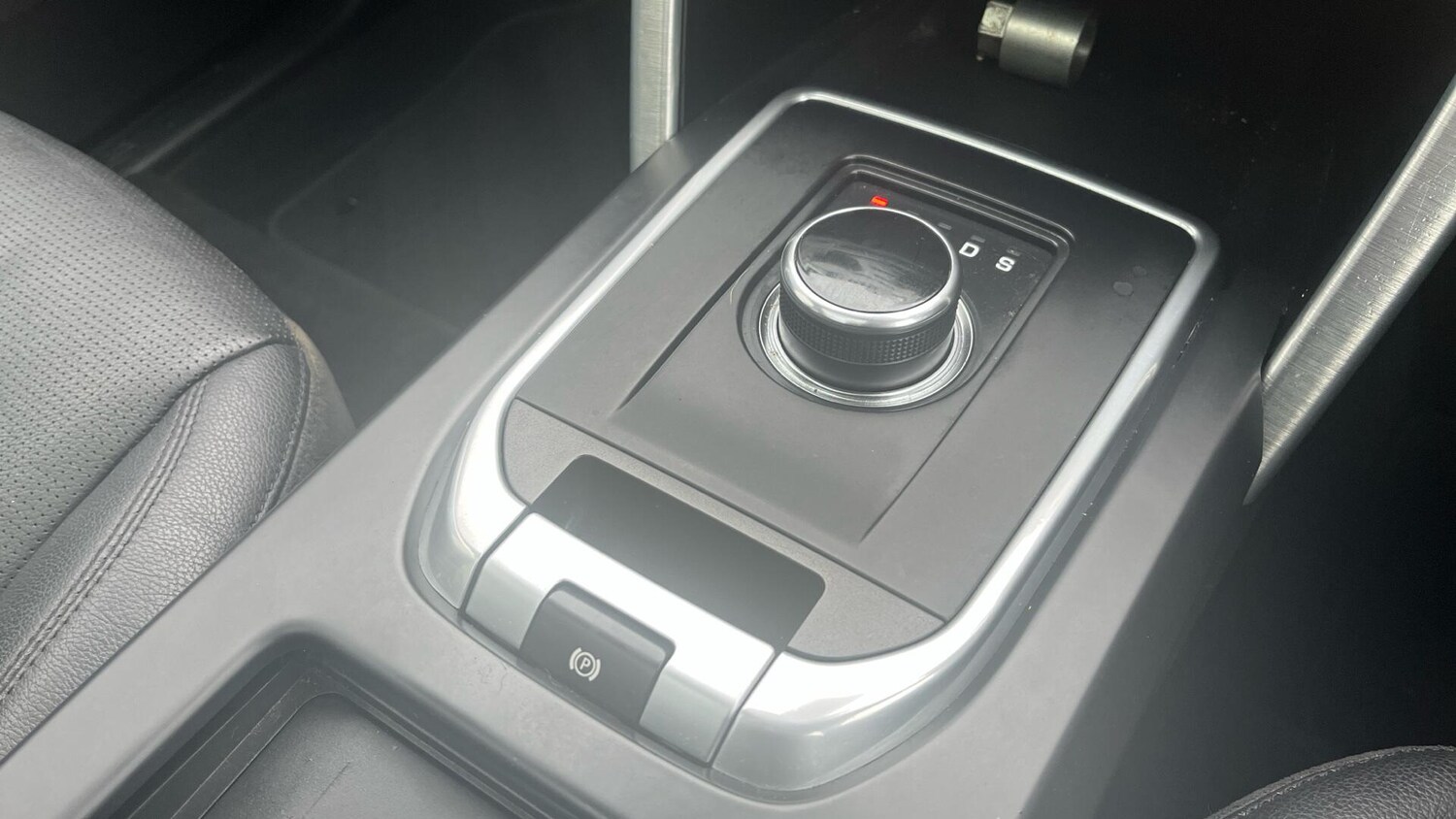 Used Land Rover Discovery Sport 2018 for sale - 77574261: Photo 18