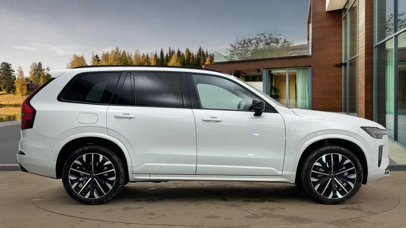 Used Volvo XC90 2025 for sale - 77279314: Photo 2