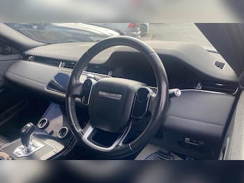 Used Land Rover Range Rover Evoque 2020 for sale - 76457547: Photo