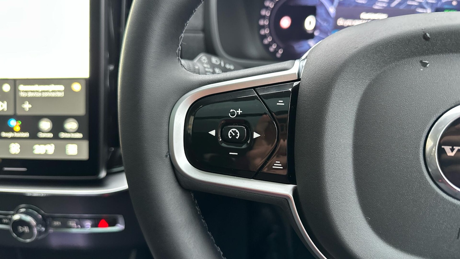 Used Volvo XC90 for sale - 77191088: Photo 21