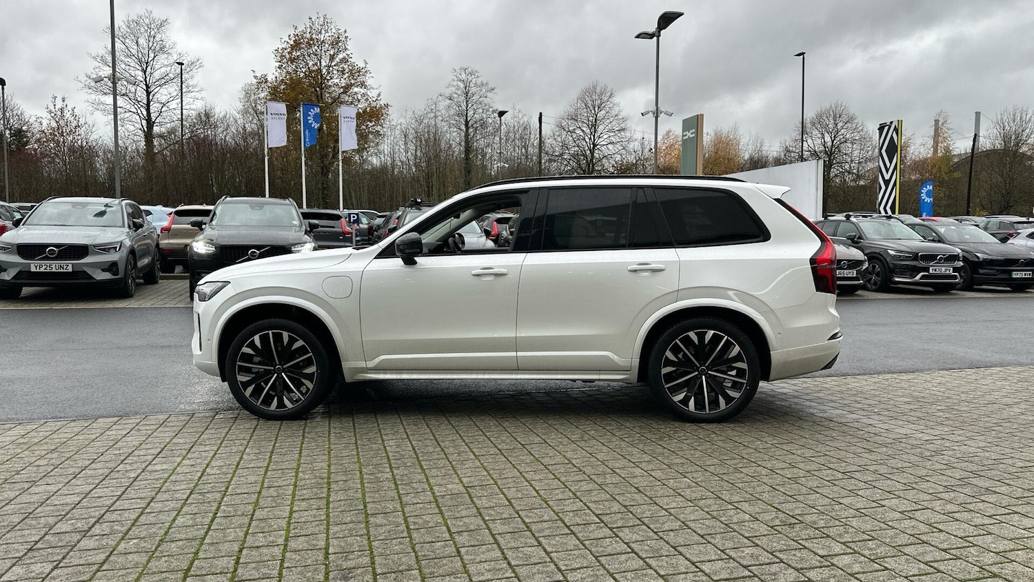 Used Volvo XC90 for sale - 77191088: Photo 39