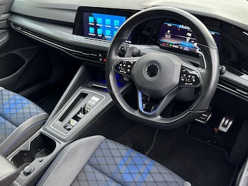 Used Volkswagen Golf 2021 for sale - 76975425: Photo