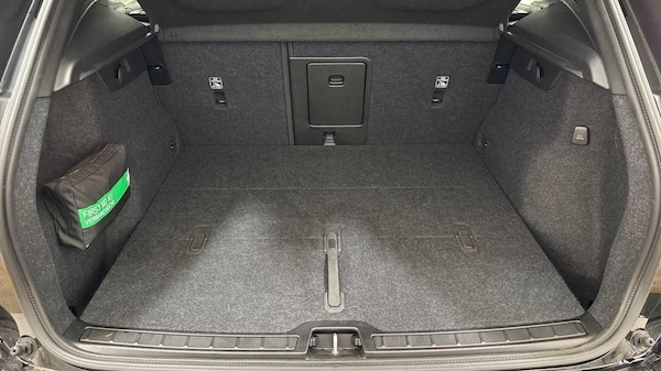 Used Volvo XC40 2024 for sale - 76246919: Photo 15