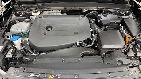 Used Volvo XC40 2024 for sale - 76246919: Photo 16