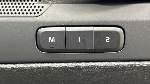 Used Volvo XC40 2024 for sale - 76246919: Photo 27