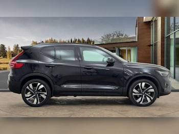Used Volvo XC40 2024 for sale - 76246919: Photo