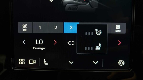 Used Volvo XC40 2024 for sale - 76246919: Photo 42