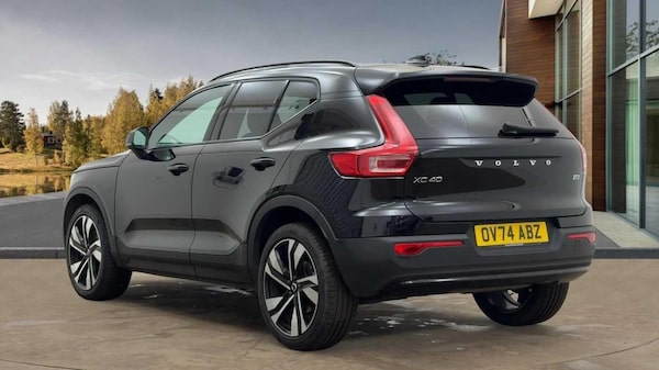 Used Volvo XC40 2024 for sale - 76246919: Photo 6