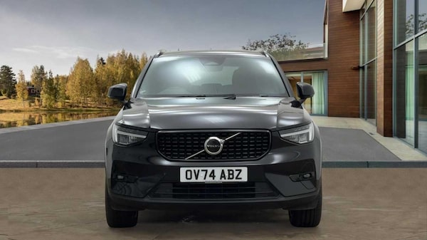 Used Volvo XC40 2024 for sale - 76246919: Photo 9