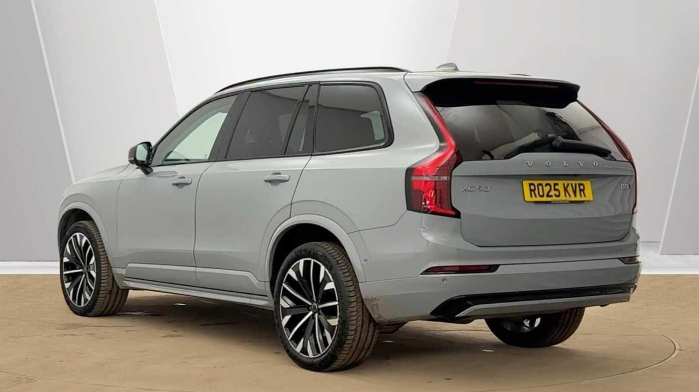 Used Volvo XC90 2025 for sale - 77982669: Photo 3