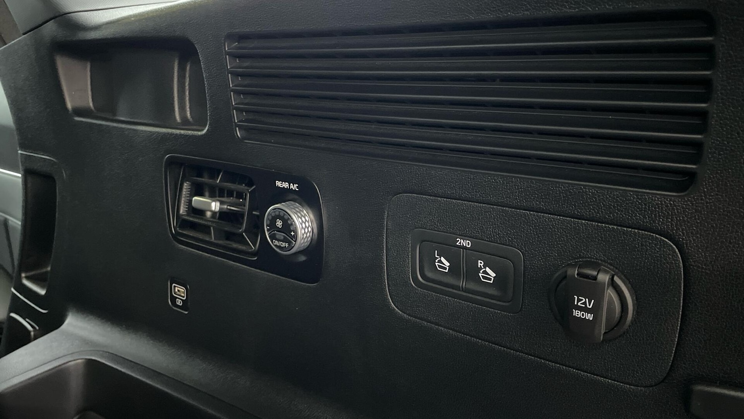 Used Kia Sorento for sale - 77345050: Photo 48