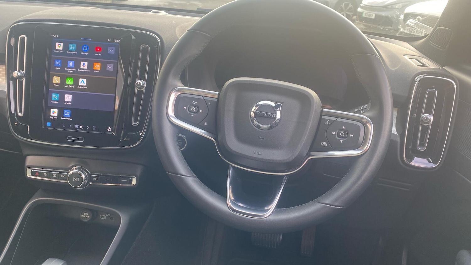 Used Volvo XC40 2022 for sale - 76823962: Photo 11