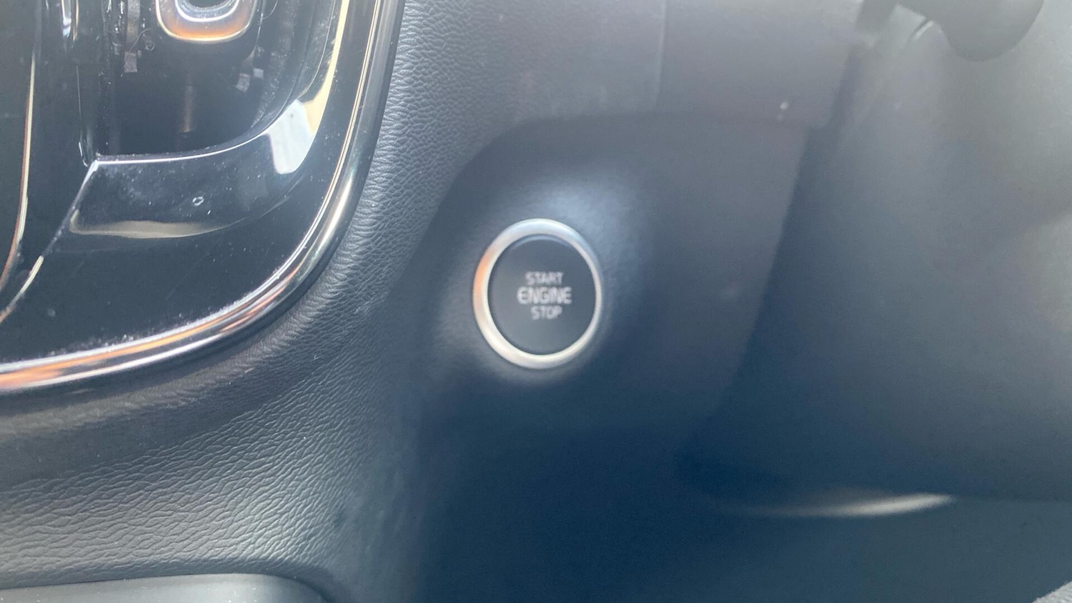 Used Volvo XC40 2022 for sale - 76823962: Photo 27