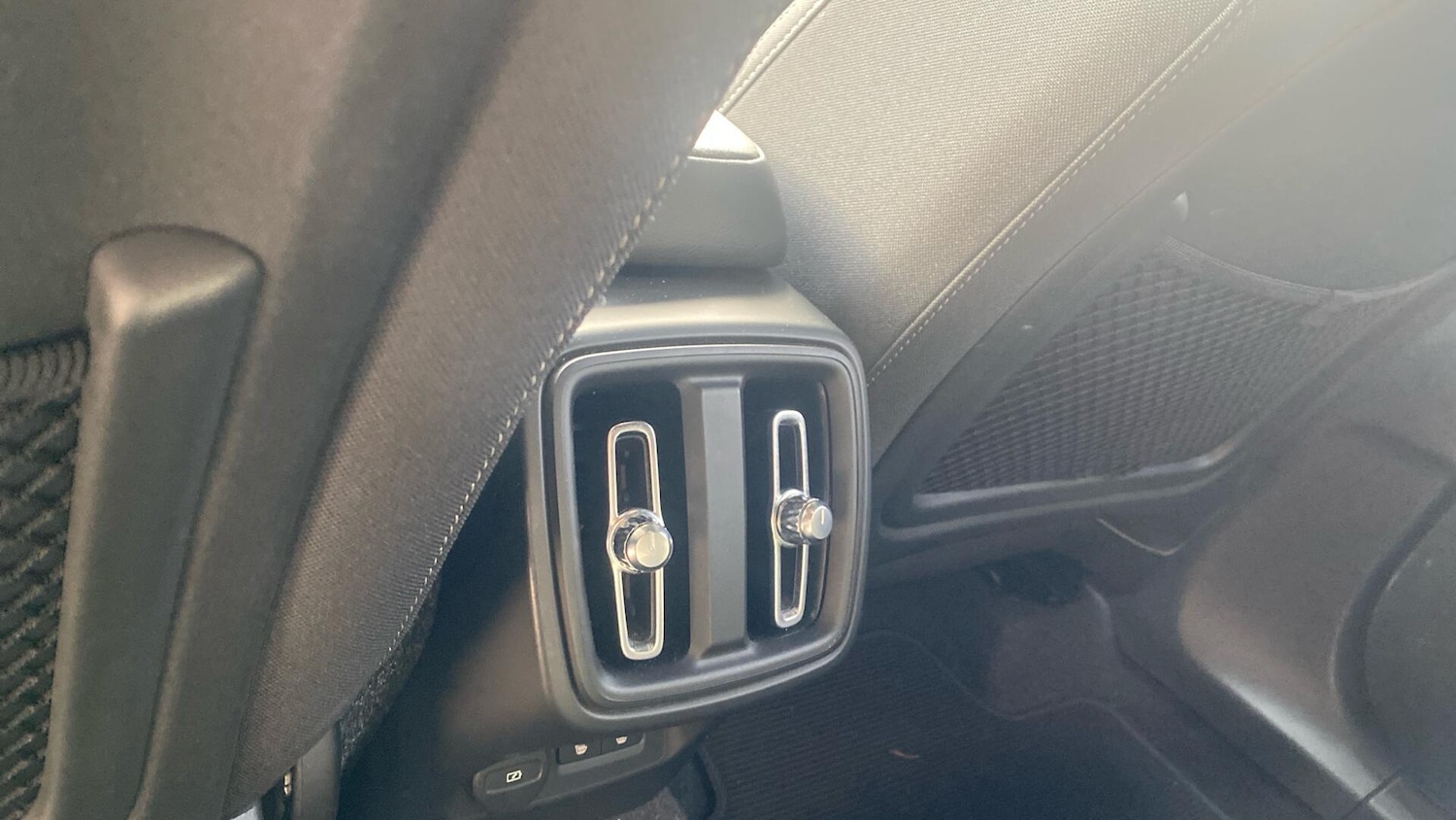 Used Volvo XC40 2022 for sale - 76823962: Photo 36