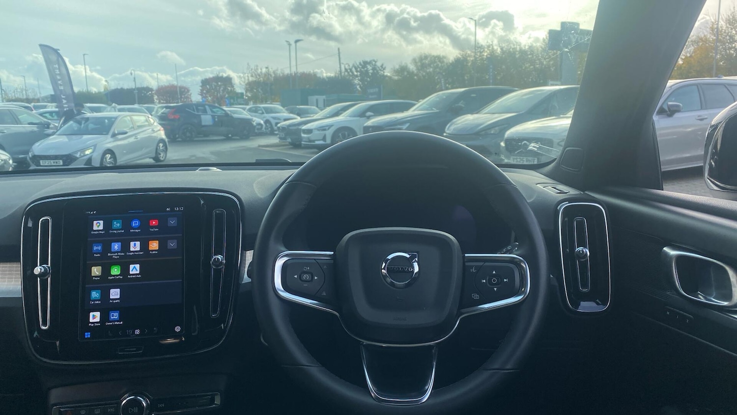 Used Volvo XC40 2022 for sale - 76823962: Photo 6