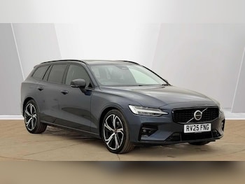 Used Volvo V60 2025 for sale - 77982349: Photo
