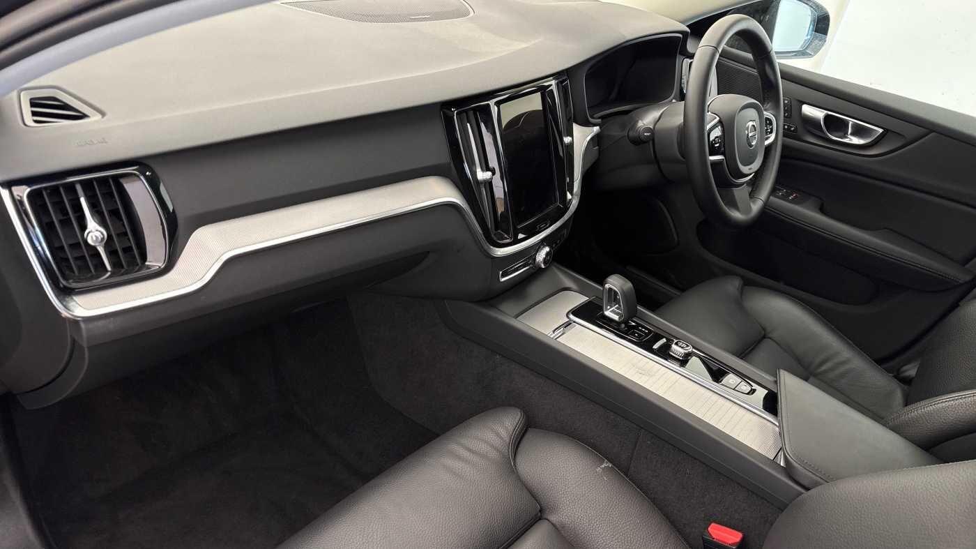 Used Volvo V60 2025 for sale - 77982349: Photo 6