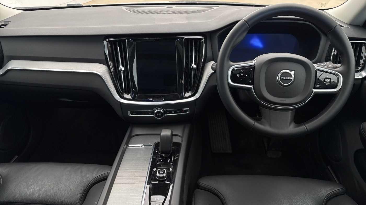 Used Volvo V60 2025 for sale - 77982349: Photo 8