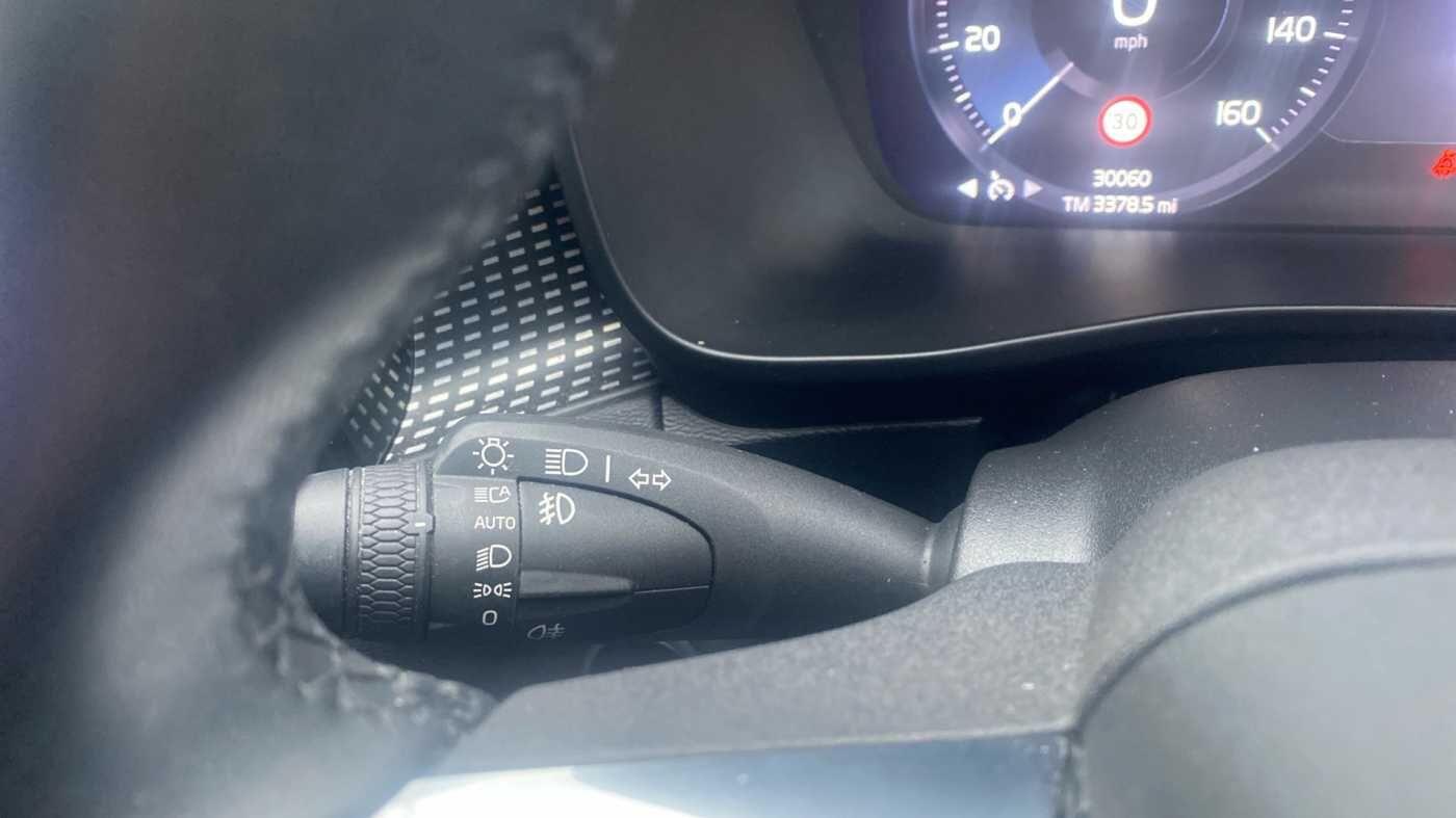 Used Volvo XC40 2022 for sale - 77351525: Photo 20