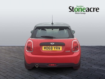 Used MINI Hatch 2018 for sale - 76408791: Photo