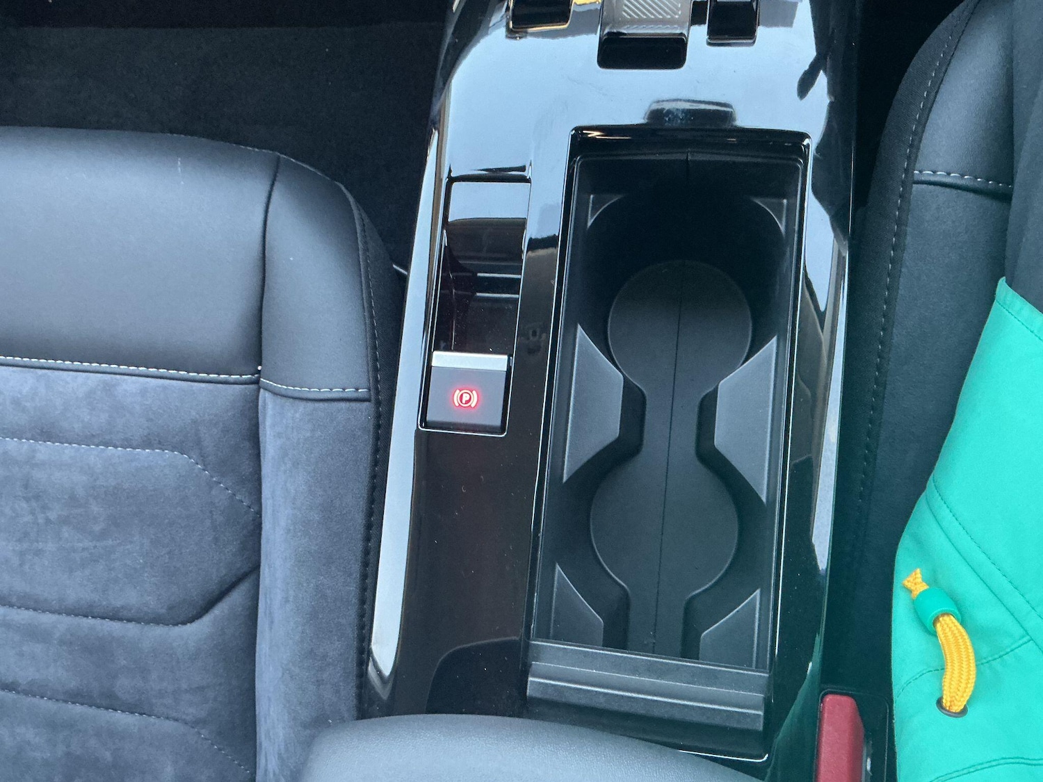 Used Citroen C4 2025 for sale - 76802485: Photo 38