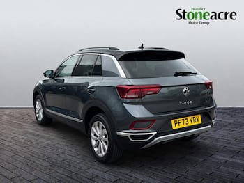 Used Volkswagen T-Roc 2023 for sale - 79820930: Photo
