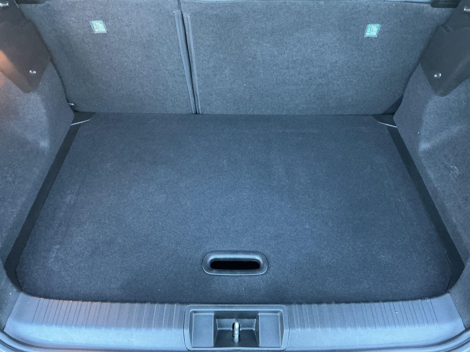 Used Renault Captur for sale - 77238280: Photo 14