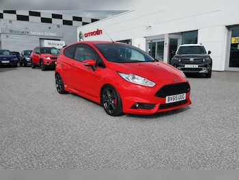 Used Ford Fiesta 2015 for sale - 77722636: Photo