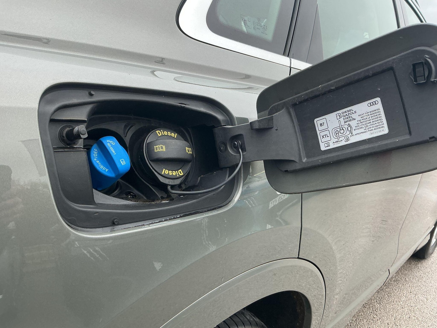 Used Audi Q3 for sale - 76995681: Photo 16