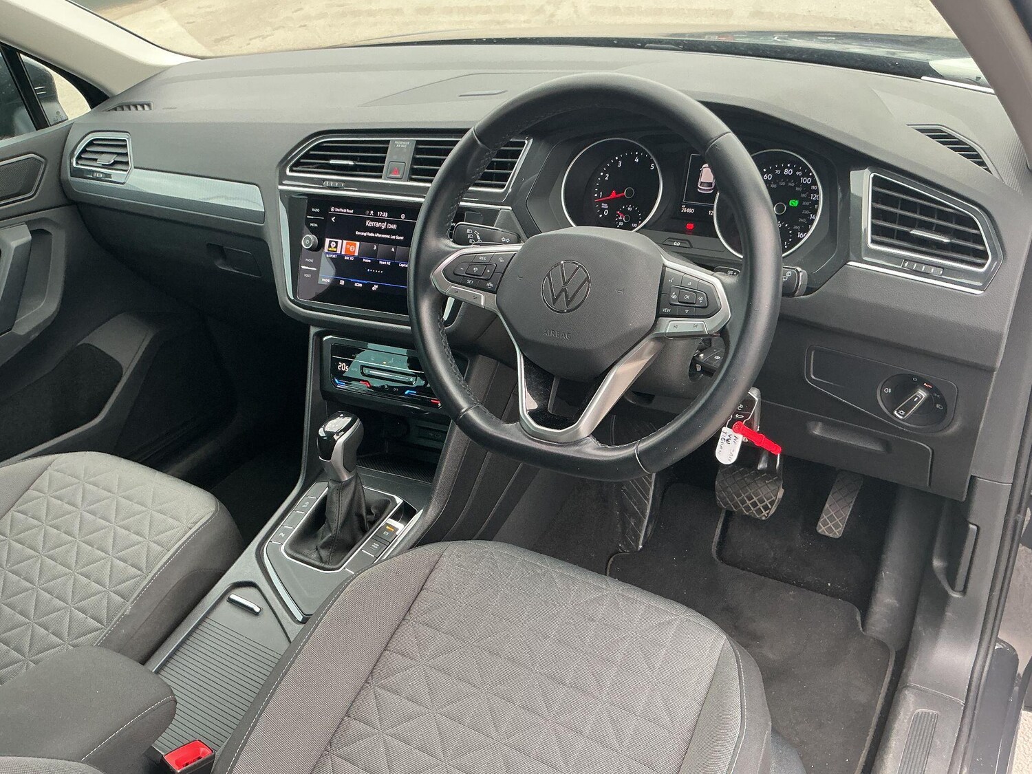 Used Volkswagen Tiguan for sale - 78214482: Photo 11