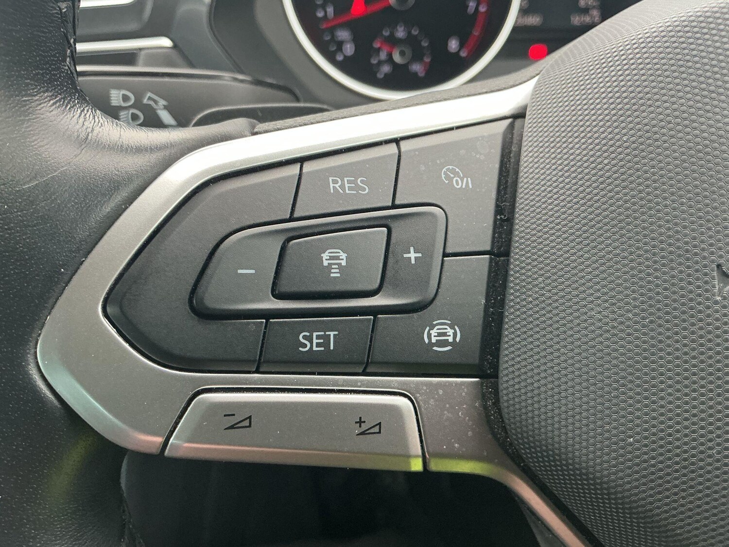 Used Volkswagen Tiguan for sale - 78214482: Photo 16