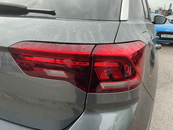 Used Volkswagen T-Roc 2019 for sale - 76059280: Photo 12