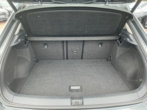 Used Volkswagen T-Roc 2019 for sale - 76059280: Photo 17