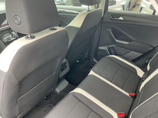 Used Volkswagen T-Roc 2019 for sale - 76059280: Photo 20