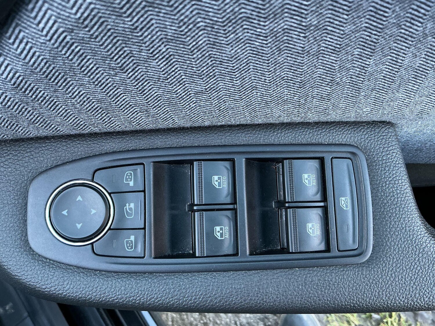 Used Renault Clio 2024 for sale - 77509674: Photo 34