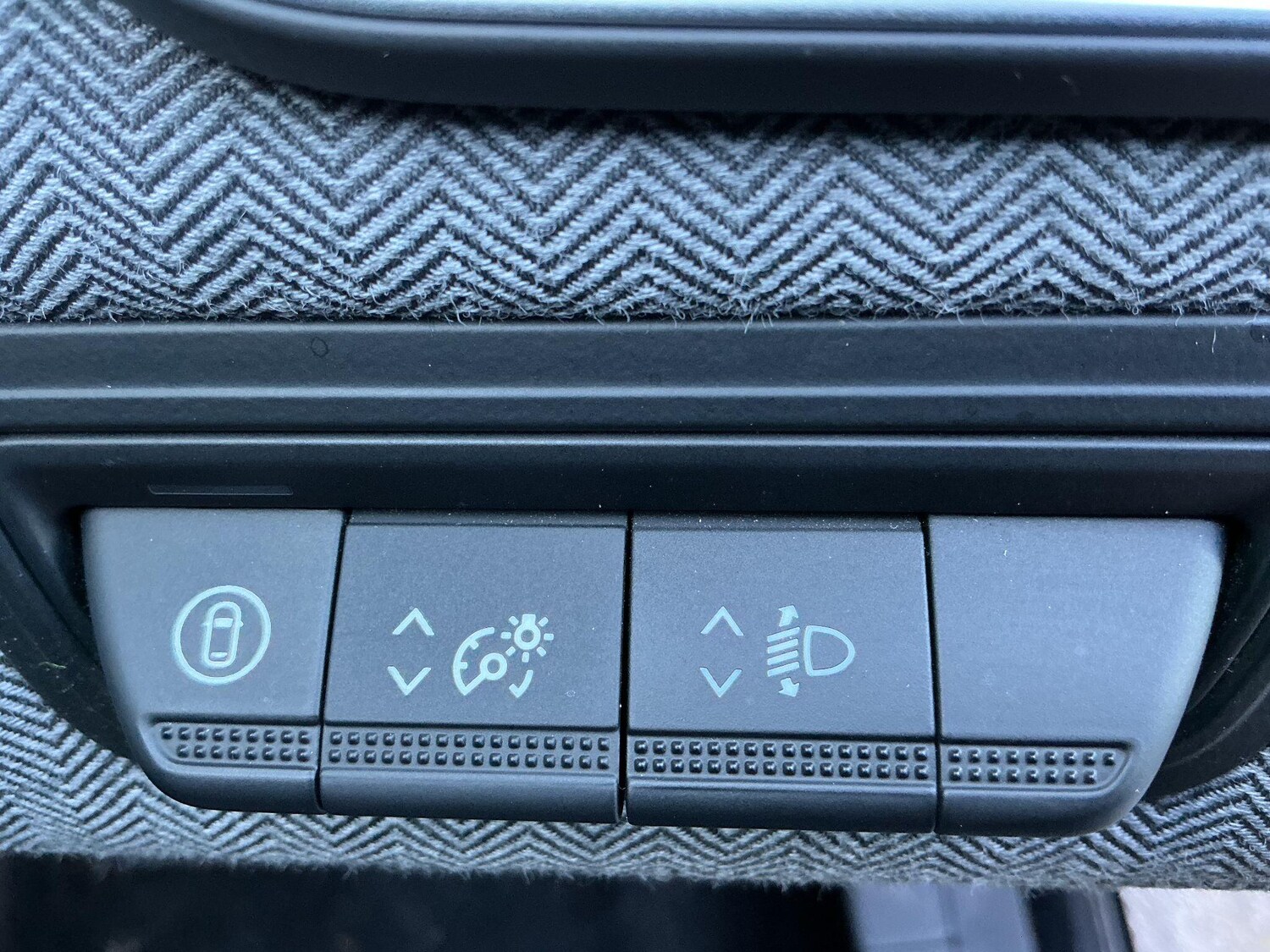 Used Renault Clio 2024 for sale - 77509674: Photo 36