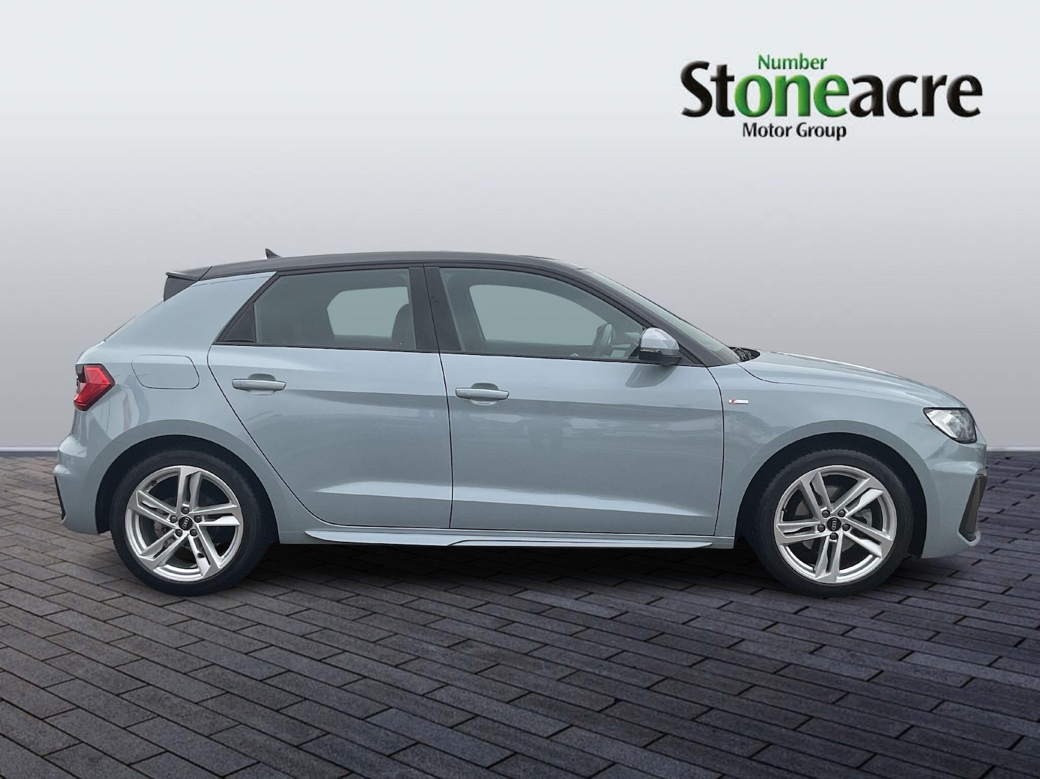 Used Audi A1 for sale - 77497358: Photo 2