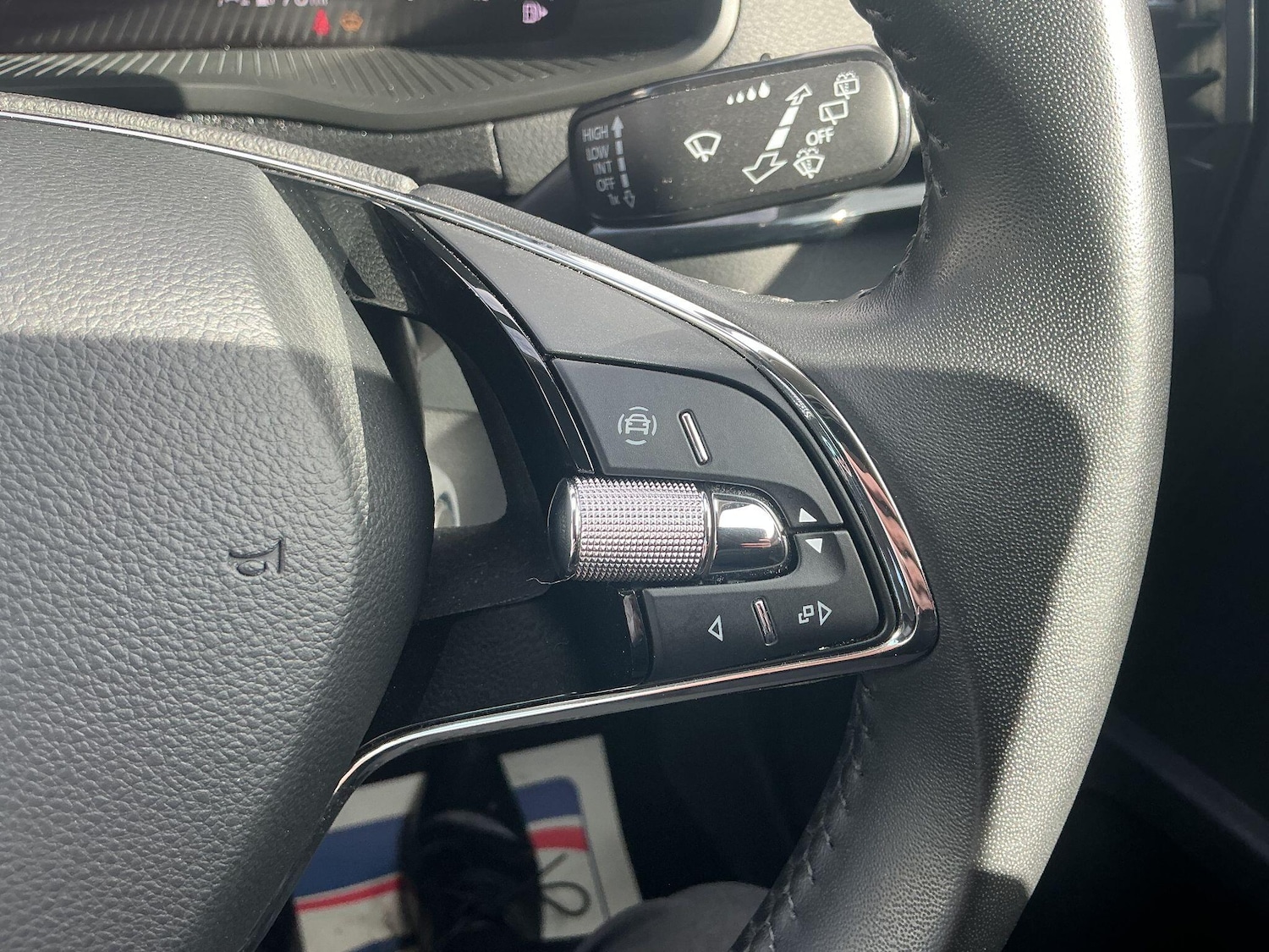 Used Skoda Karoq for sale - 78127993: Photo 27